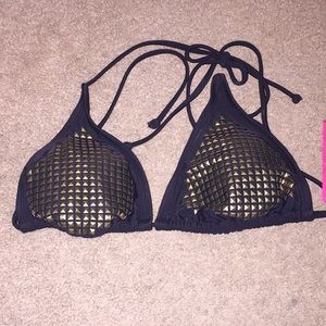 Black Studded bikini 👙 Top. Size Small